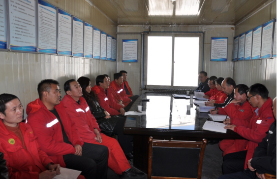 平安春節(jié)、安全先行