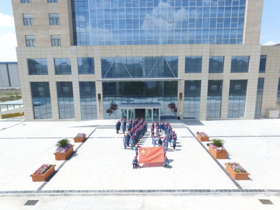 &ldquo;我與祖國共奮進(jìn)――國旗下的演講&rdquo;特別主題團(tuán)日活動(dòng)